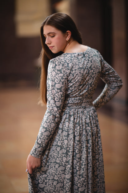 Veronique ~ Laureate Dress