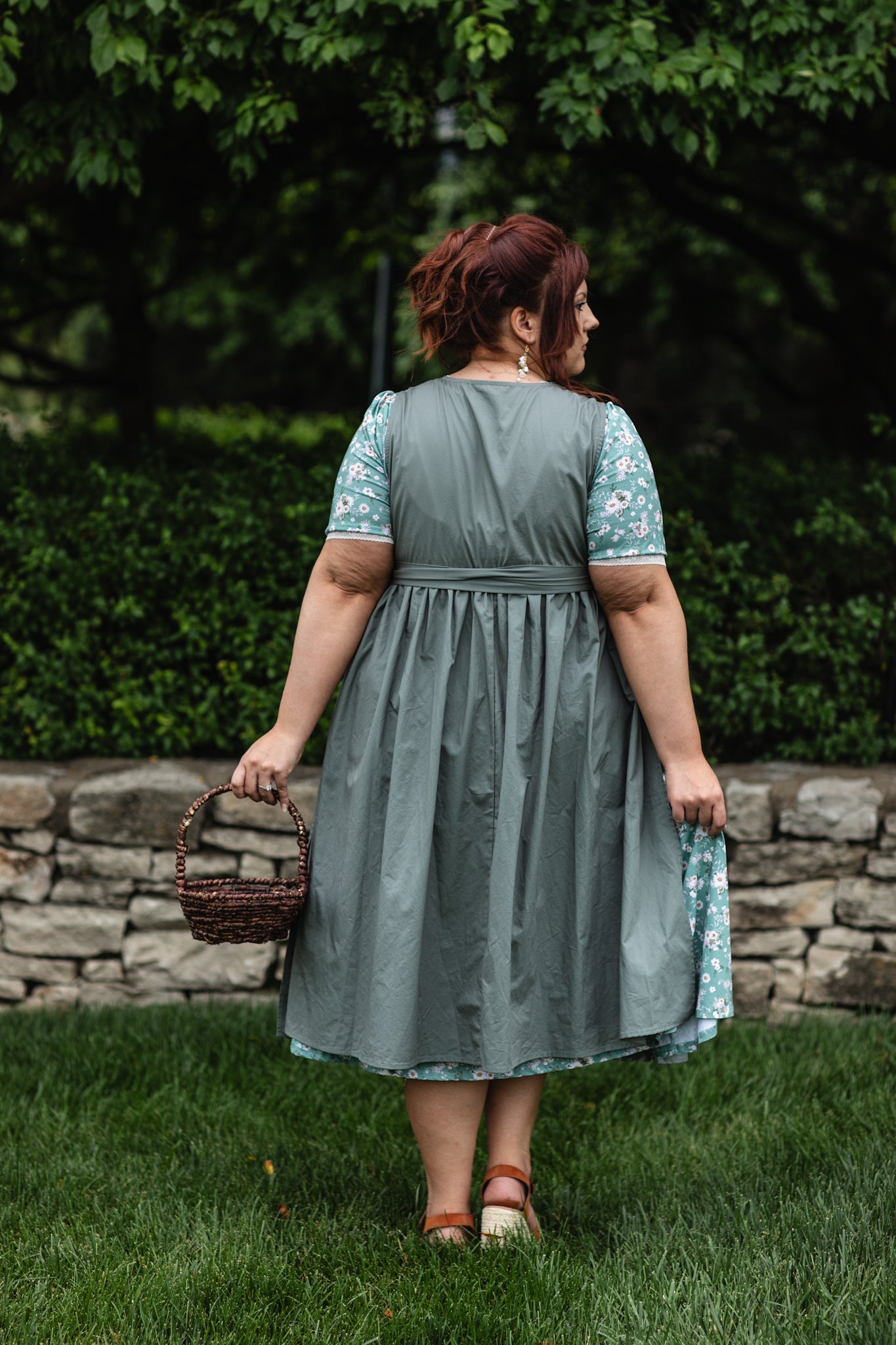 Olivewood ~ Pinafore Apron