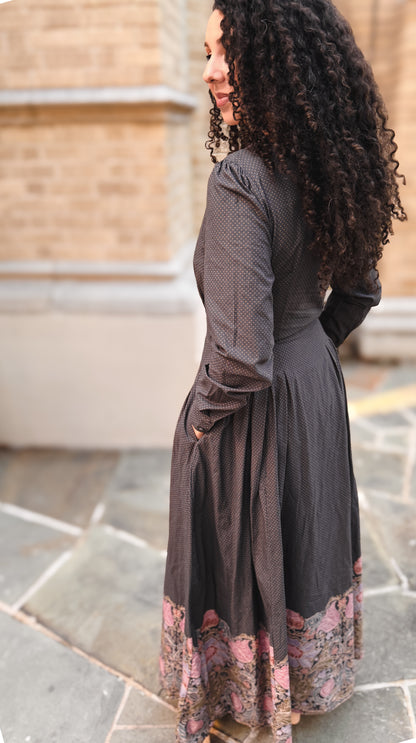Noirette ~ Meadowcourt Dress