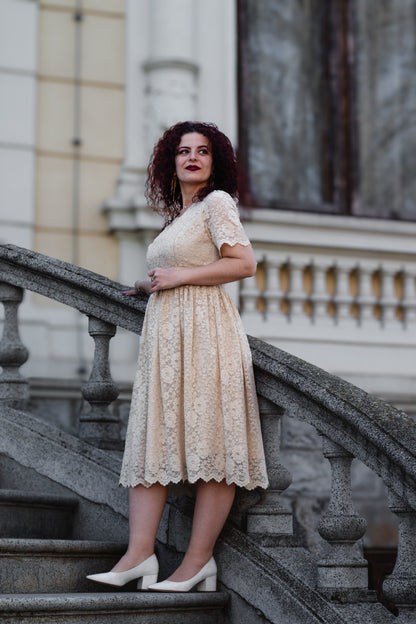 Alabaster ~ Everine Dress