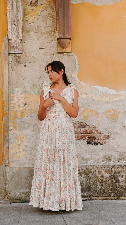 Bloomveil ~ Amorette Gown