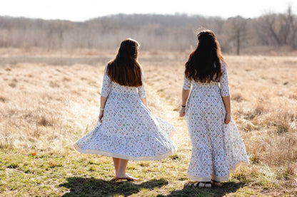 Heirloom Conservatory ~ Anwen Dress