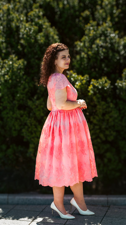 Apricity ~ Everine Dress