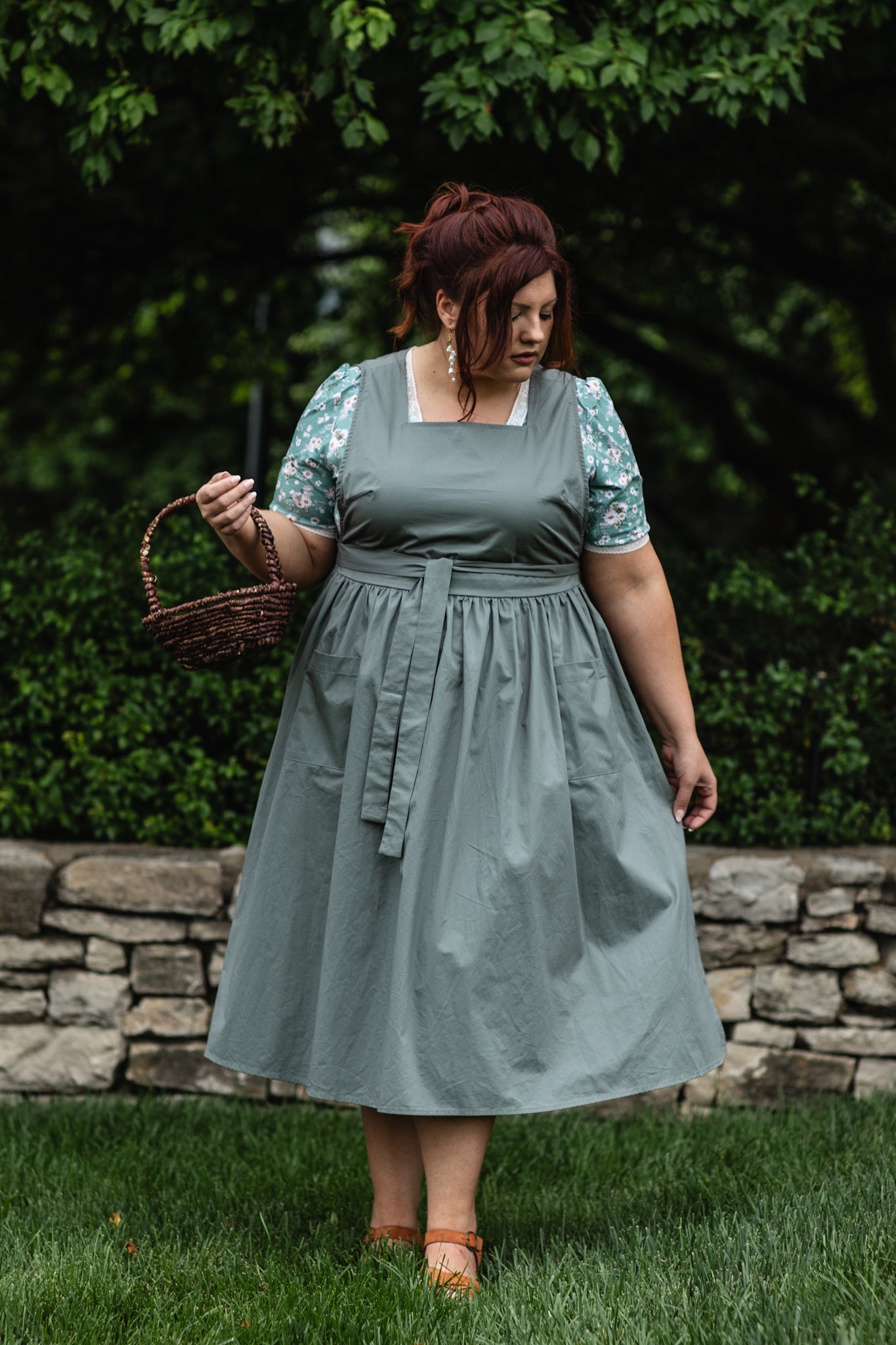 Olivewood ~ Pinafore Apron