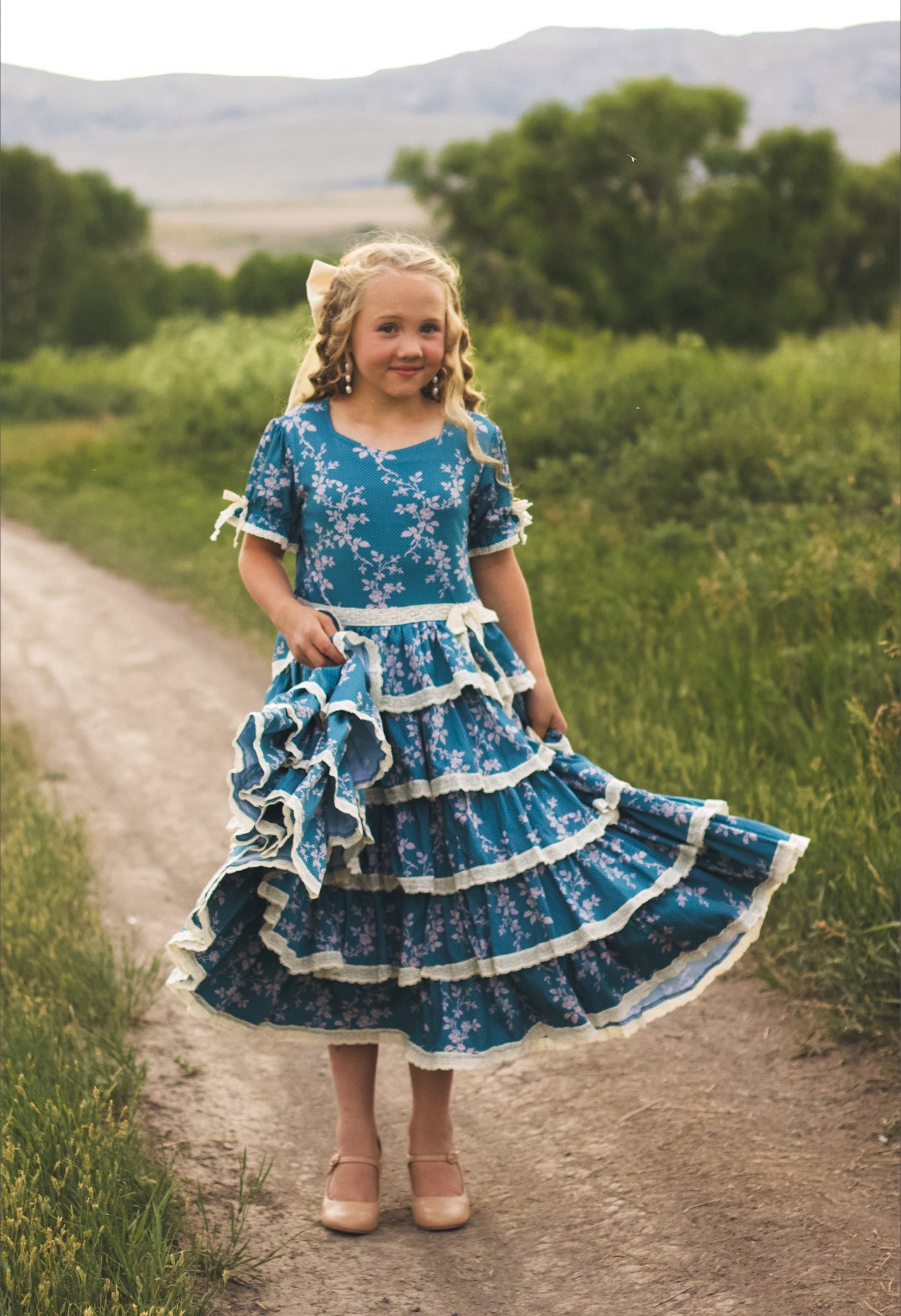 Everwold ~ Mini Castlekeep Gown
