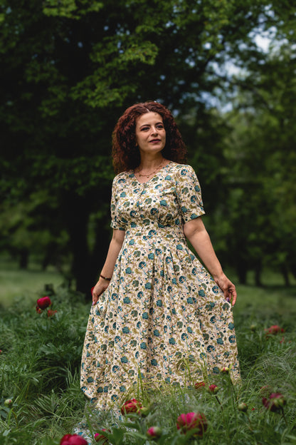 Havilah ~ Meadowcourt Dress