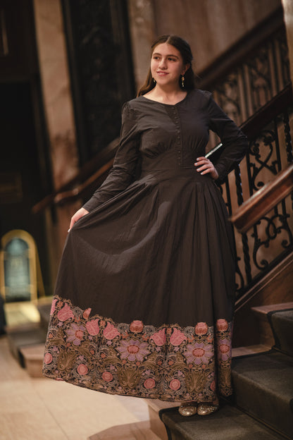 Noirette ~ Meadowcourt Dress