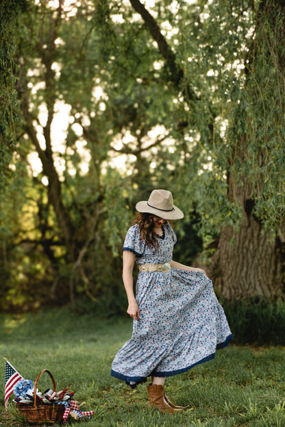 Union Stitch ~ Storybook Dress