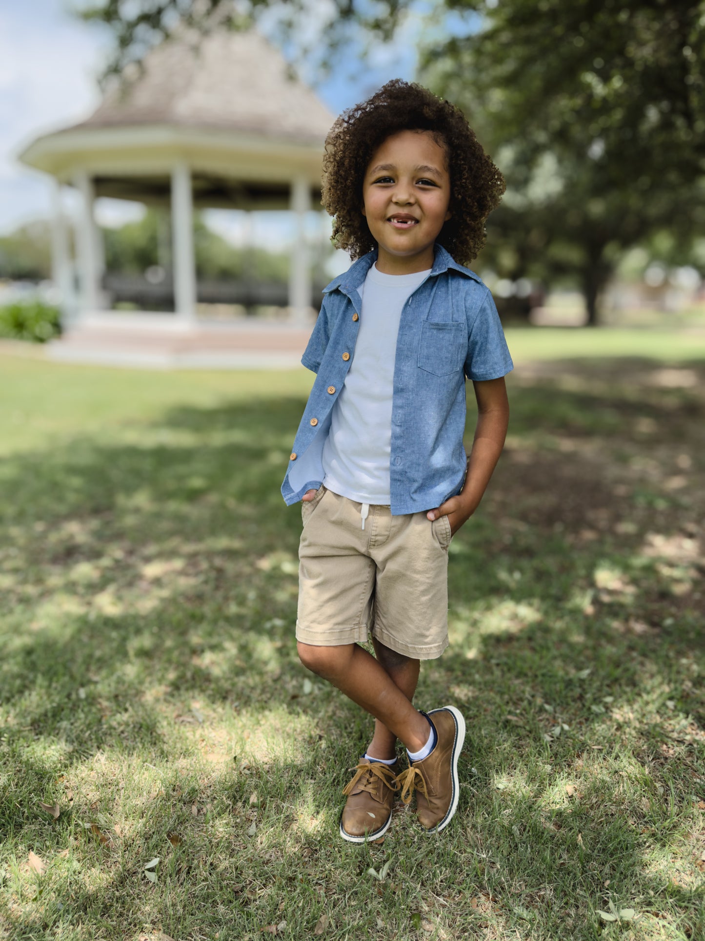 Shenandoah Chambray ~ Brave Button-up