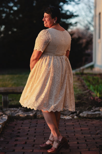 Alabaster ~ Everine Dress