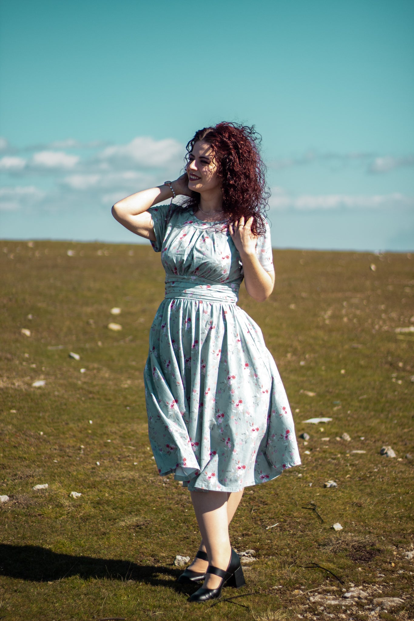 Windy Poplars ~ Laureate Midi