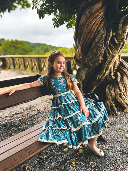 Everwold ~ Mini Castlekeep Gown