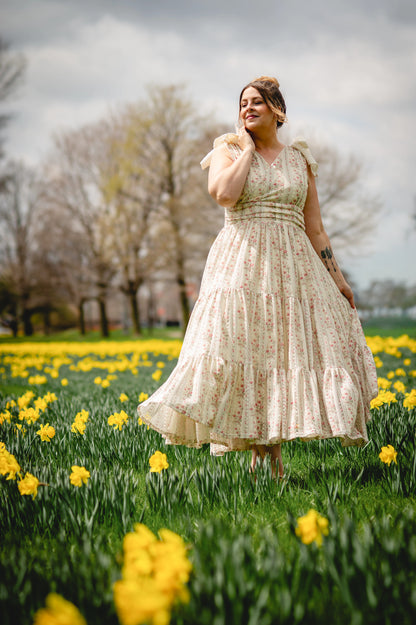Bloomveil ~ Amorette Gown