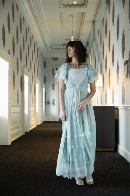 Esmerée ~ Lorehaven Gown