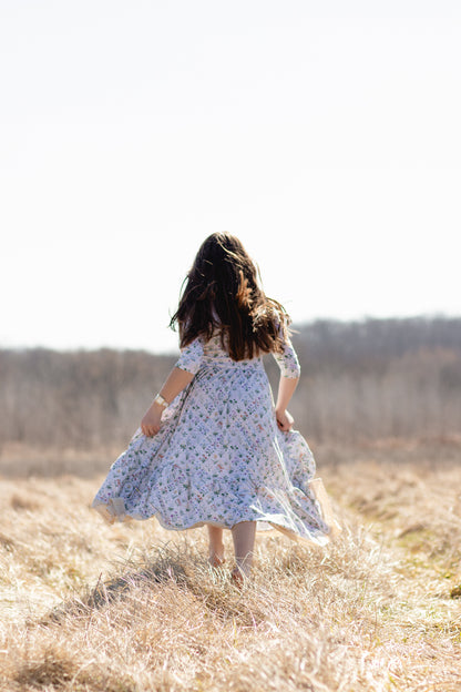 Heirloom Conservatory ~ Anwen Dress