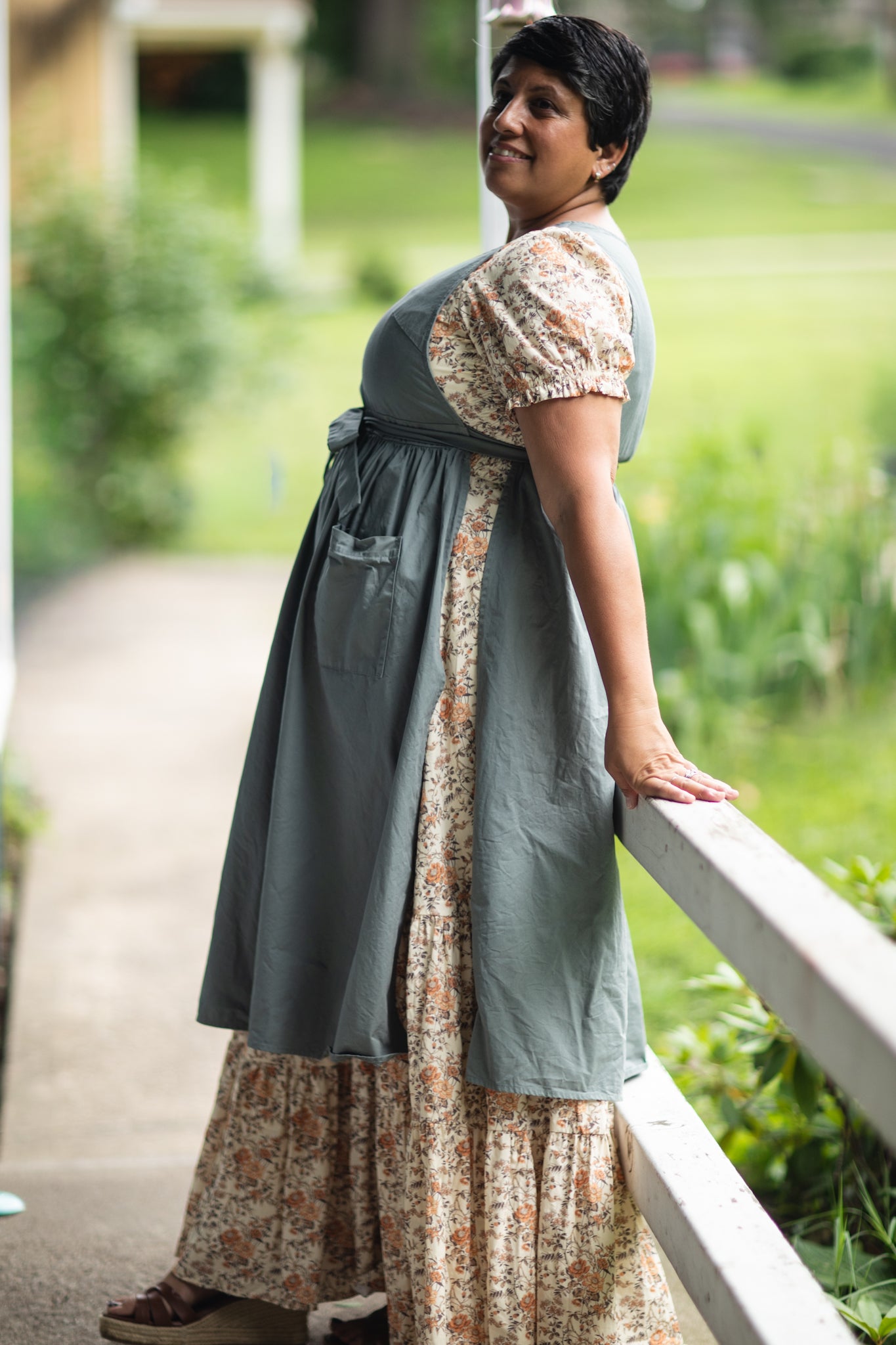 Olivewood ~ Pinafore Apron