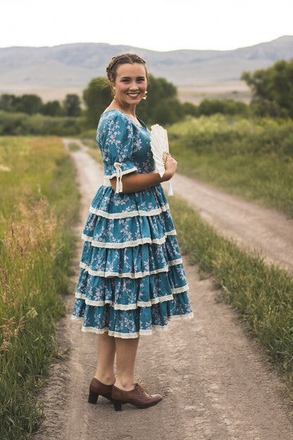Everwold ~ Castlekeep Gown