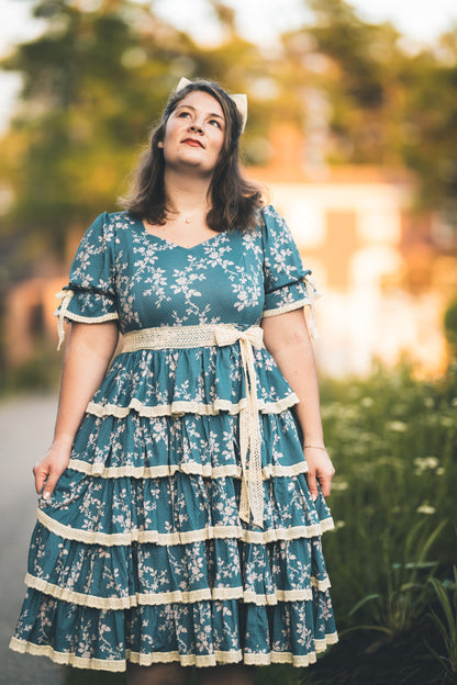 Everwold ~ Castlekeep Gown