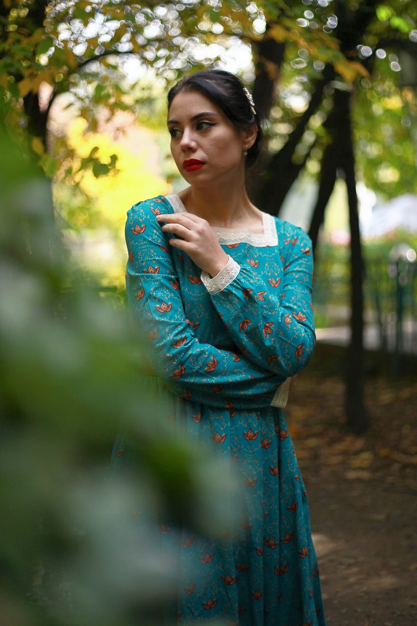 cute woman dress Once a Queen ~ Chronicle Gown