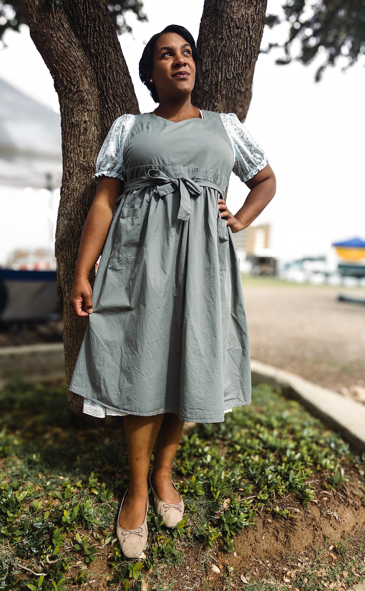 Olivewood ~ Pinafore Apron