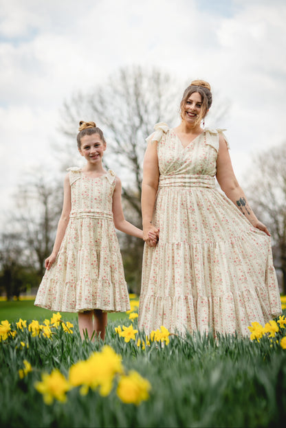 Bloomveil ~ Amorette Gown