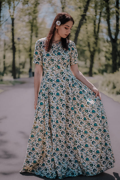 Havilah ~ Meadowcourt Dress