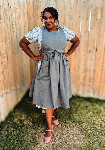 Olivewood ~ Pinafore Apron