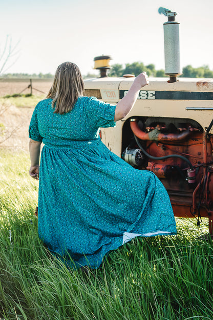 Thistledew ~ Laureate Dress