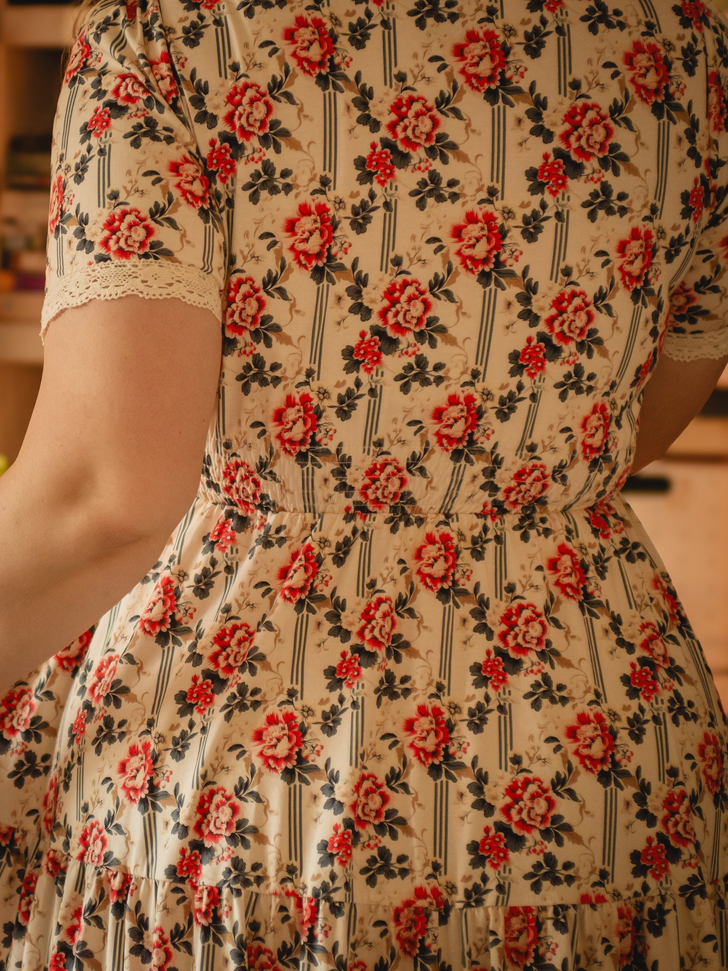 Camellia Carol ~ Hearthside Dress