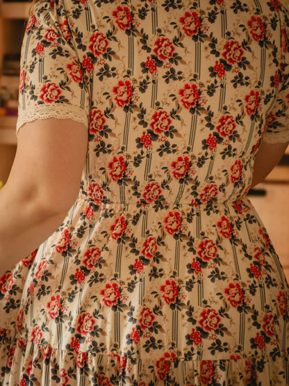 Camellia Carol ~ Hearthside Dress