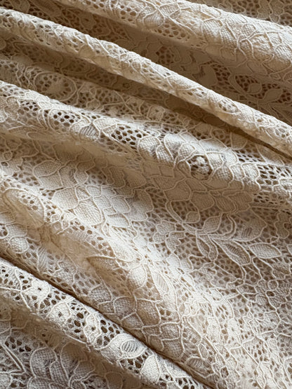 Alabaster ~ Everine Dress