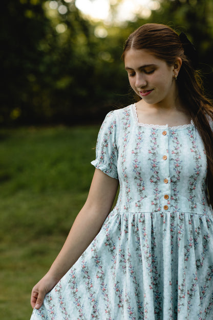Arborwyn ~ Mini Keepsake Midi