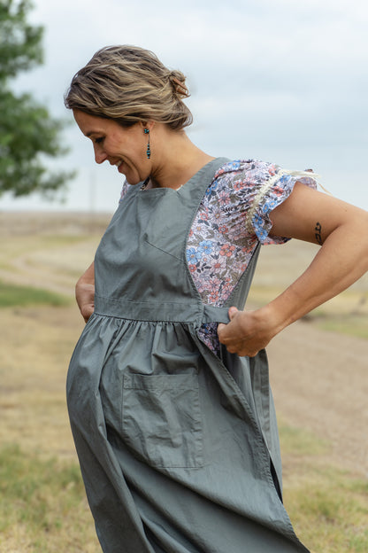 Olivewood ~ Pinafore Apron