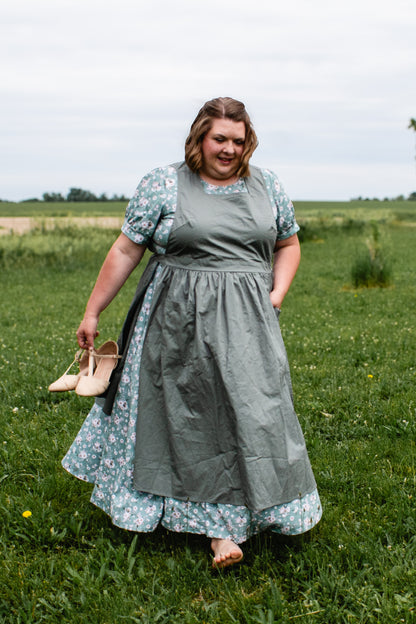 Olivewood ~ Pinafore Apron