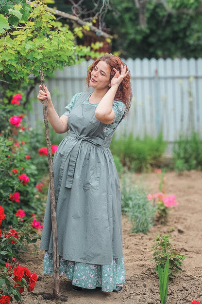 Olivewood ~ Pinafore Apron