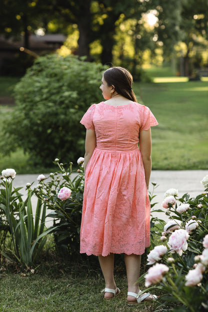 Apricity ~ Everine Dress