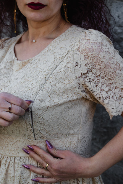 Alabaster ~ Everine Dress