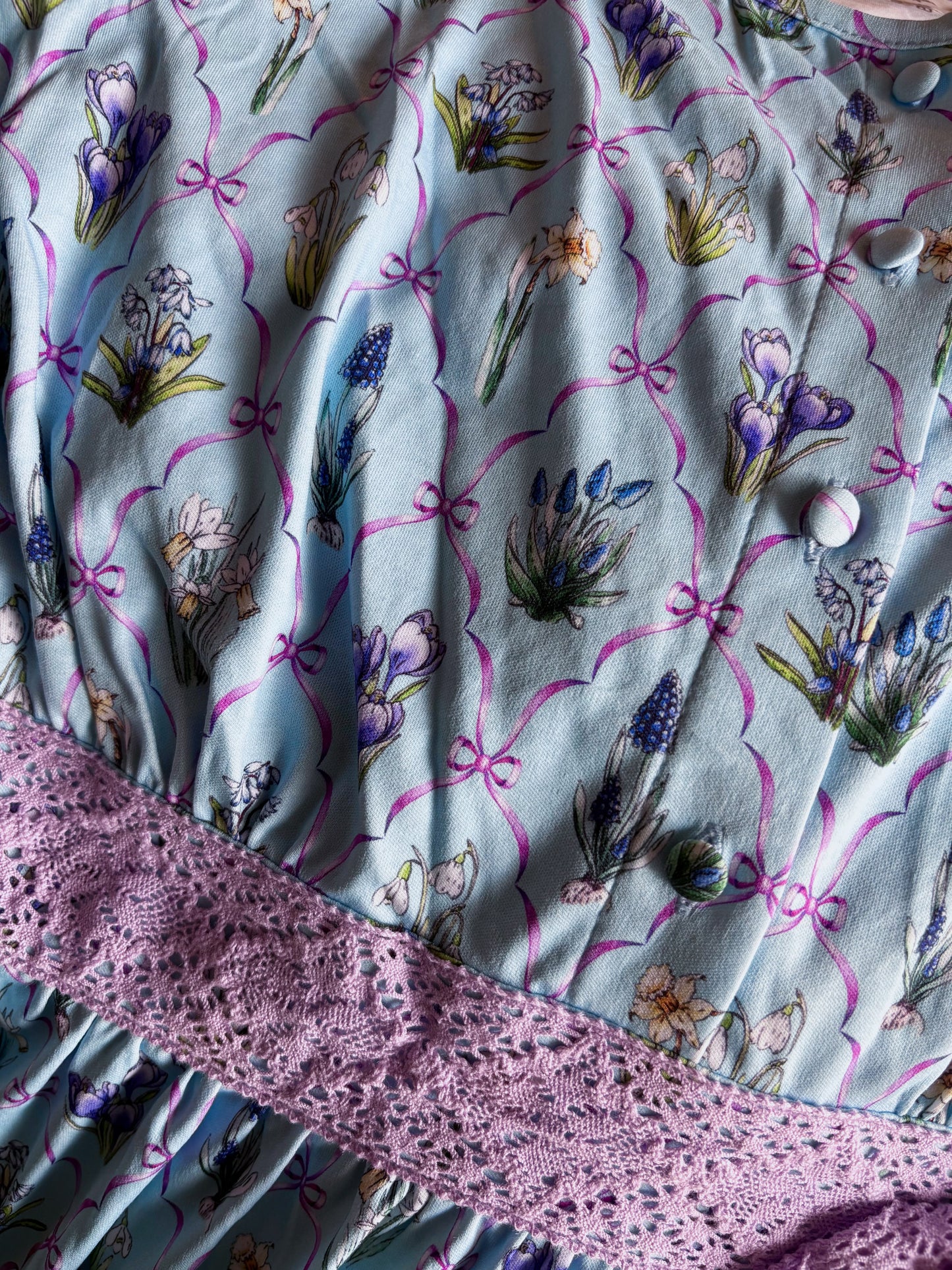 Snowdrops & Daffodils ~ Keepsake Midi
