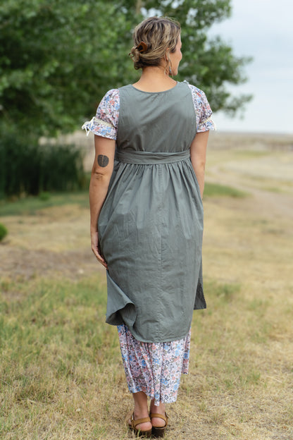 Olivewood ~ Pinafore Apron