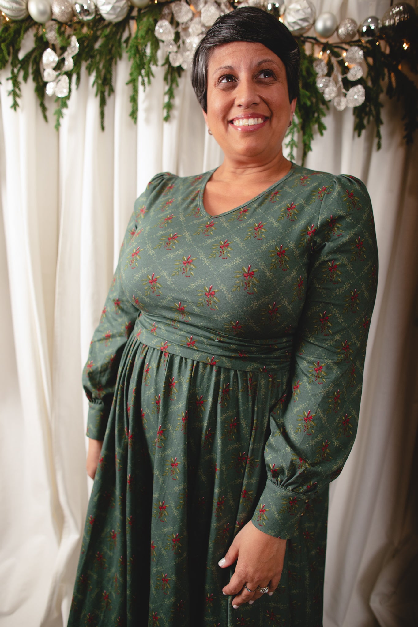 Mistletoe Moments ~ Laureate Dress