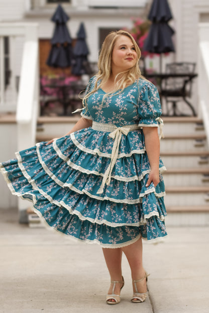 Everwold ~ Castlekeep Gown