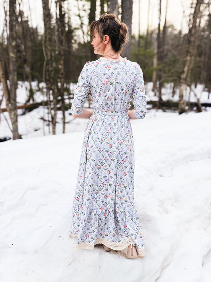 Heirloom Conservatory ~ Anwen Dress