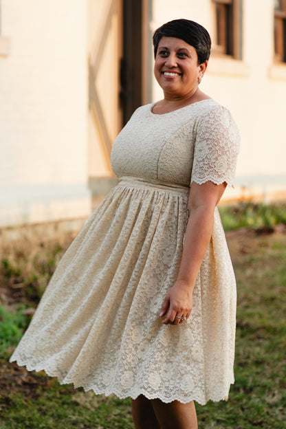Alabaster ~ Everine Dress