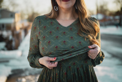Mistletoe Moments ~ Laureate Dress