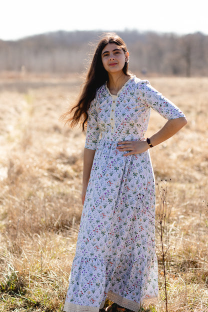 Heirloom Conservatory ~ Anwen Dress