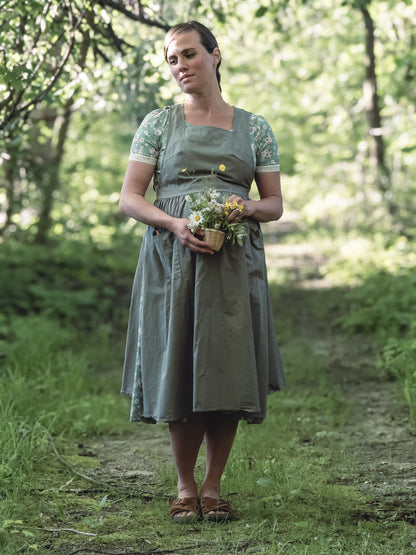 Olivewood ~ Pinafore Apron