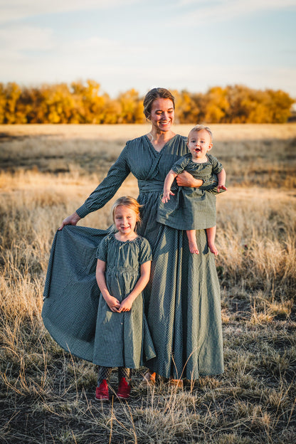 Spruce Gingham ~ Mini Folklore
