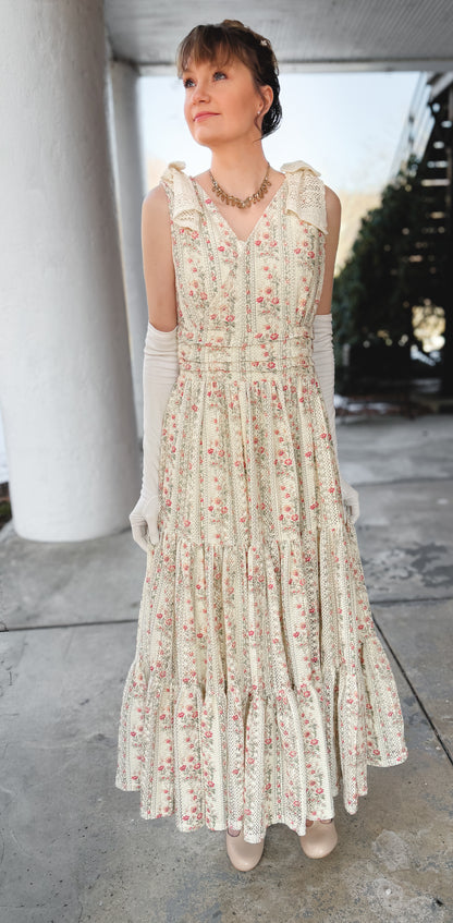 Bloomveil ~ Amorette Gown