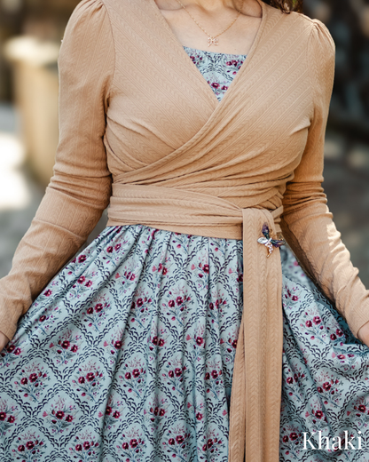 Poised Wrap