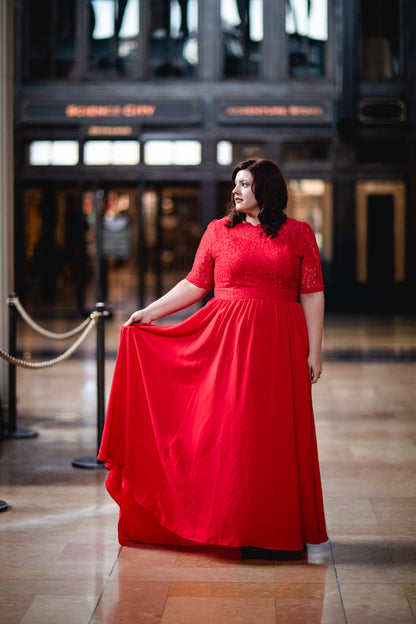 Carmina ~ Estelle Gown